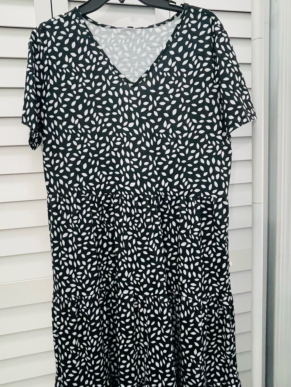 Berydress Black and White Geometric  Print V-Neck Maxi  Dress size XL